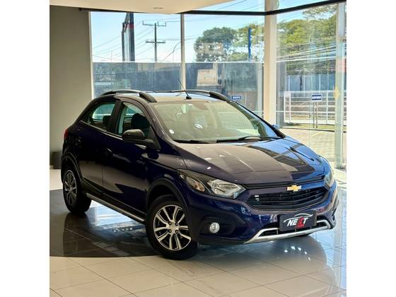 CHEVROLET ONIX 1.4 MPFI ACTIV 8V FLEX 4P AUTOMÁTICO